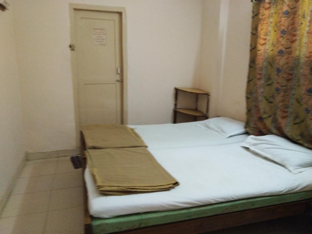 Standard Double Room Fan,587053074:JPEG